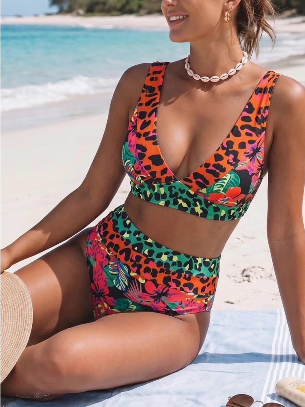 Hilinker Tropical Leopard V Neck High Waisted Bikini Set Medium